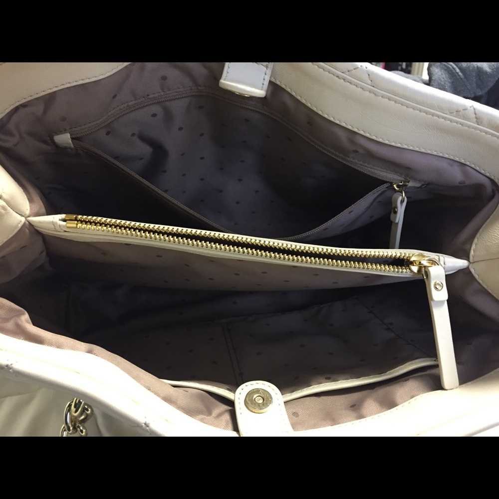 Purse - Picture 4 of 6
